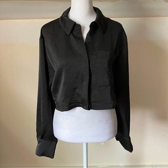 House of Harlow 1960 Tops - House of Harlow 1960 Black Cropped Button Up Long Sleeve Blouse size Small